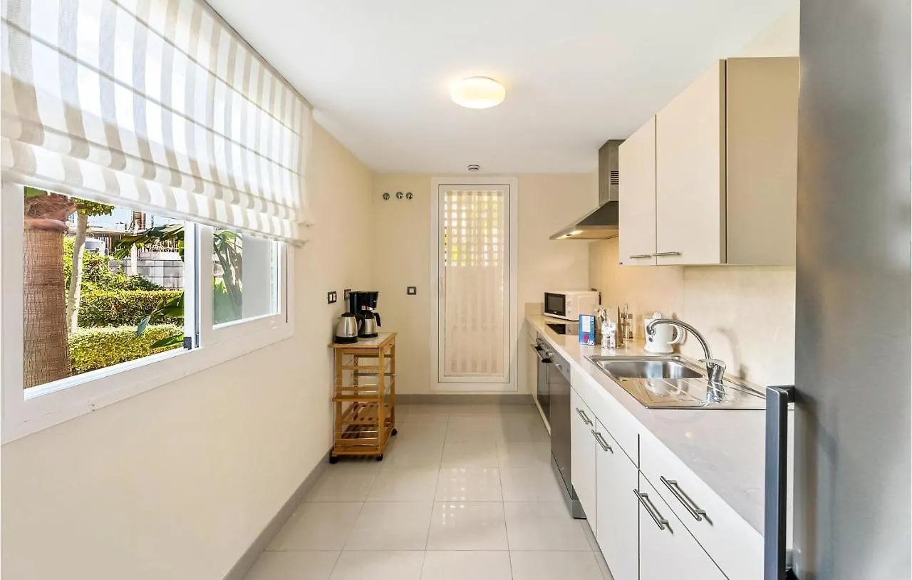 2 Bedroom Gorgeous Apartment In Estepona