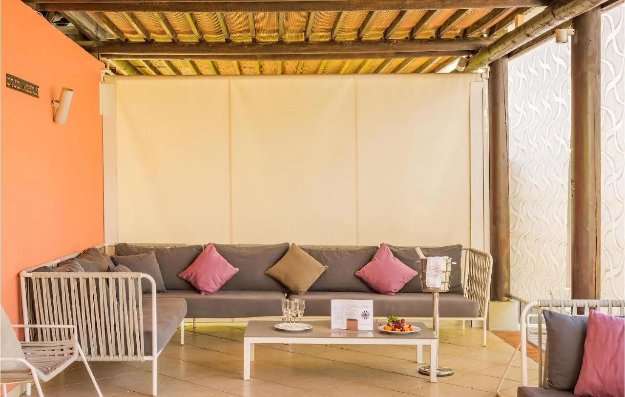 2 Bedroom Gorgeous Apartment In Estepona Spain